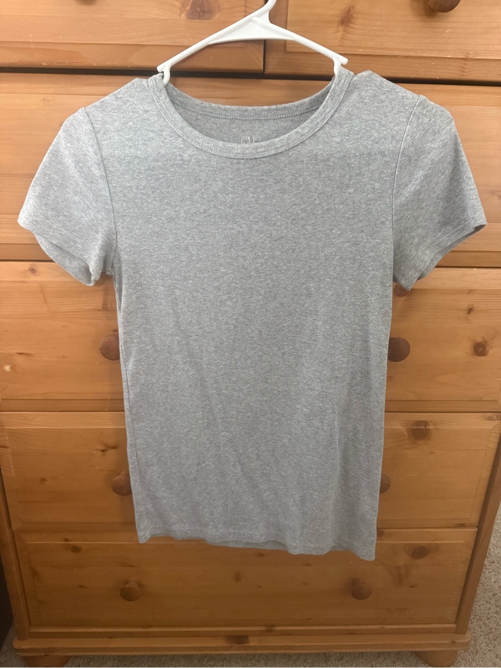 GAP Women’s Modern Crewneck T-Shirt Lot of 3 - Picture 6 of 7